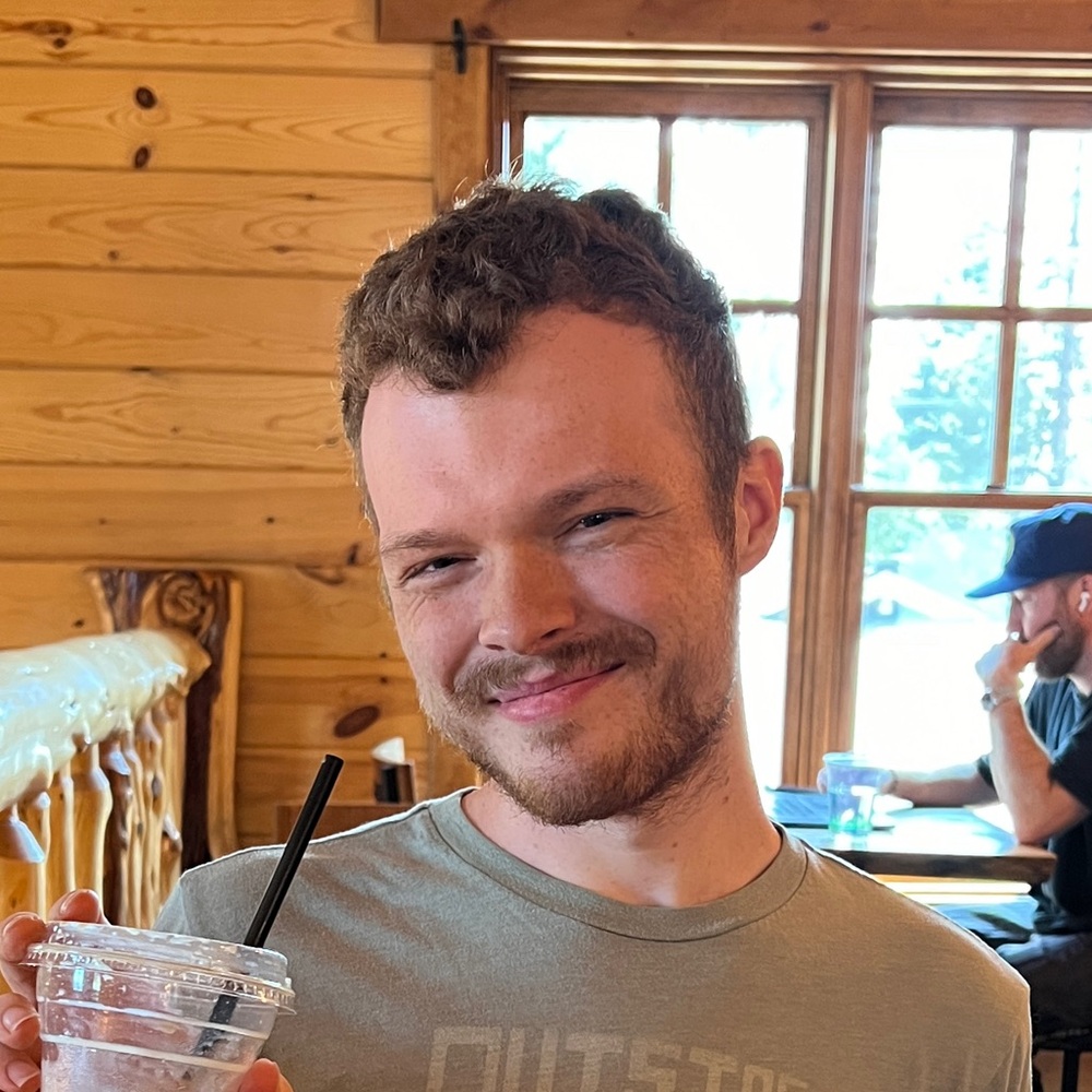 Meet your Posher, Chase